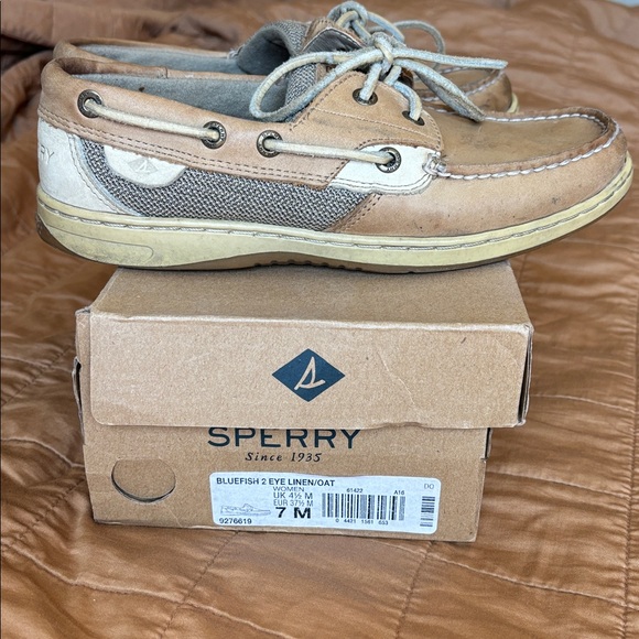 Sperry Boat Shoes 🤎 - Picture 1 of 4